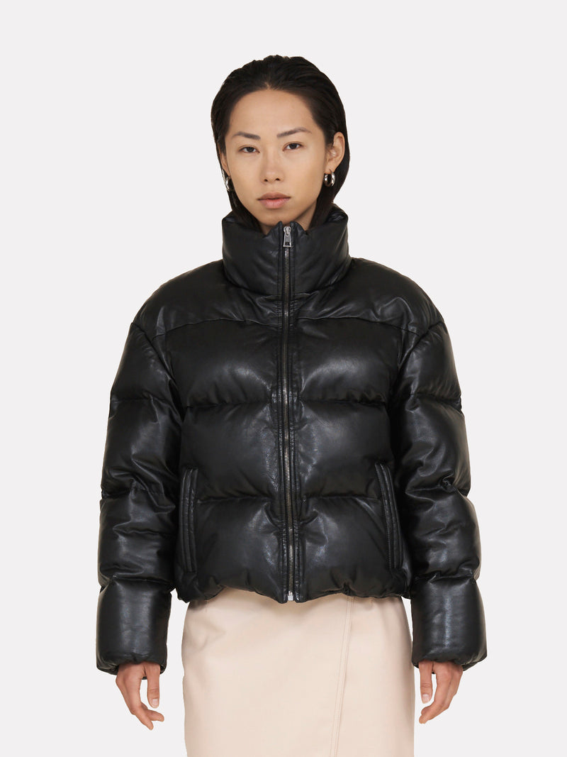 Leather puffer black